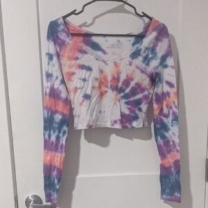 Tie-Dye Long Sleeve Crop Top